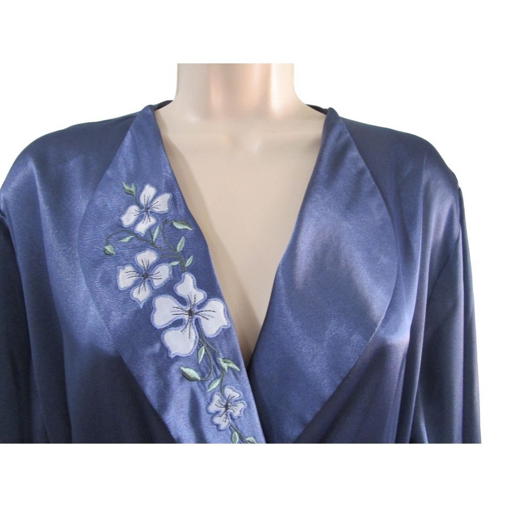Halston Slate Blue Embroidered Applique Floral Satin Robe Ladies PL EUC - Picture 12 of 16